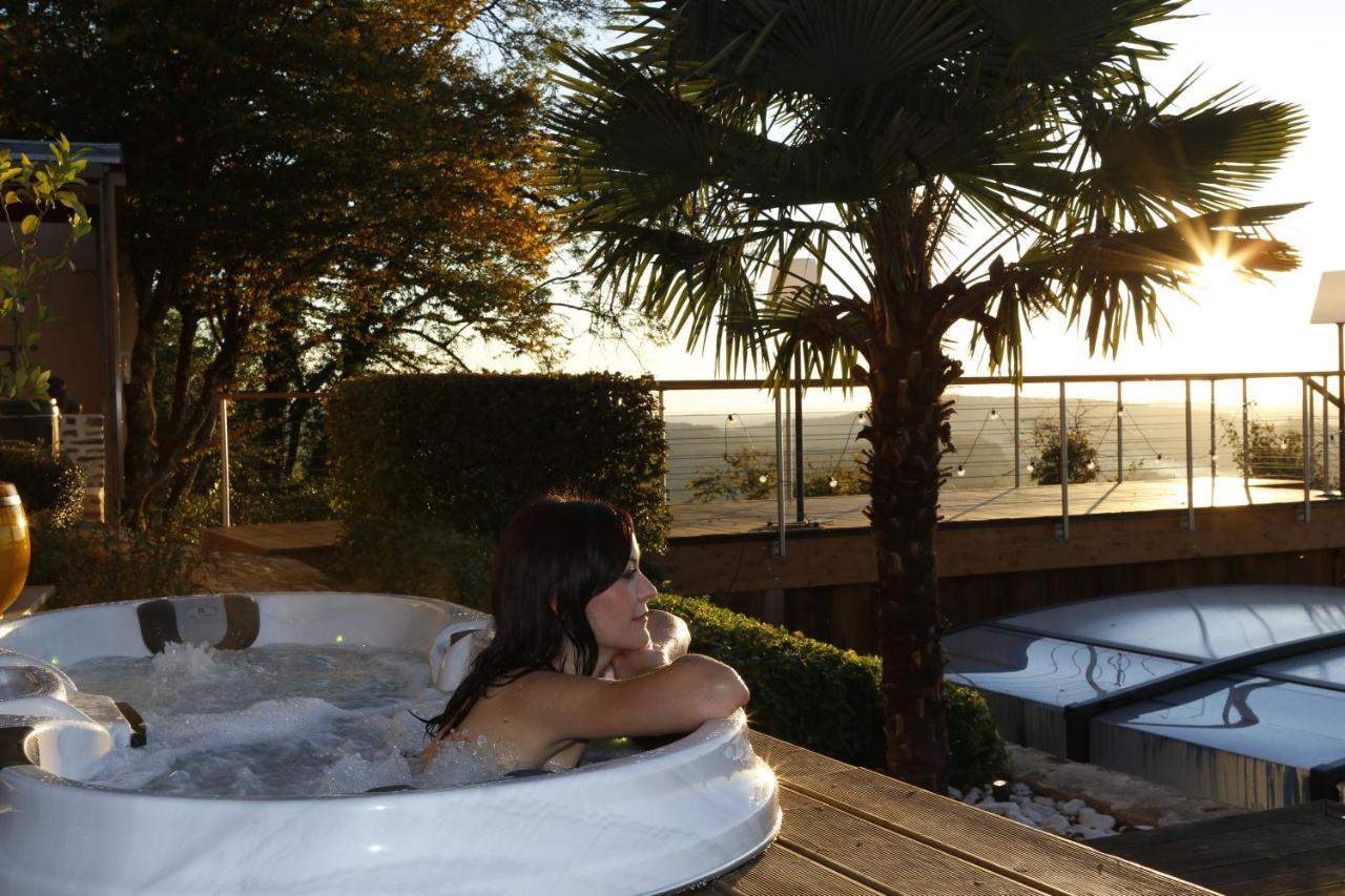 Chambres D'Hotes Le Repere Des Anges Et Spa Larnod ภายนอก รูปภาพ