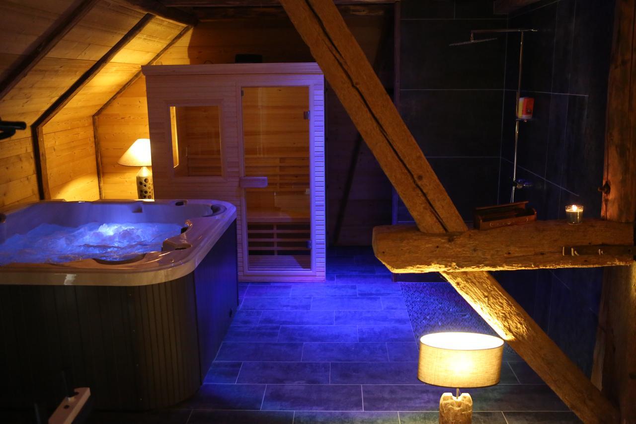 Chambres D'Hotes Le Repere Des Anges Et Spa Larnod ภายนอก รูปภาพ