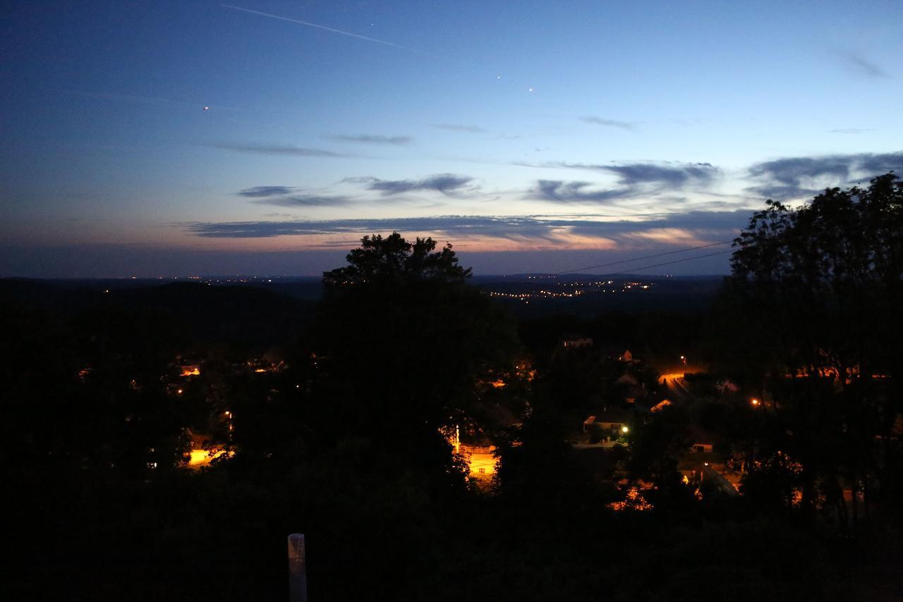 Chambres D'Hotes Le Repere Des Anges Et Spa Larnod ภายนอก รูปภาพ